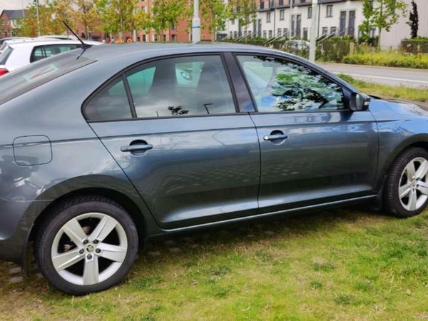 Skoda Rapid Saloon, Petrol, 2016, Grey