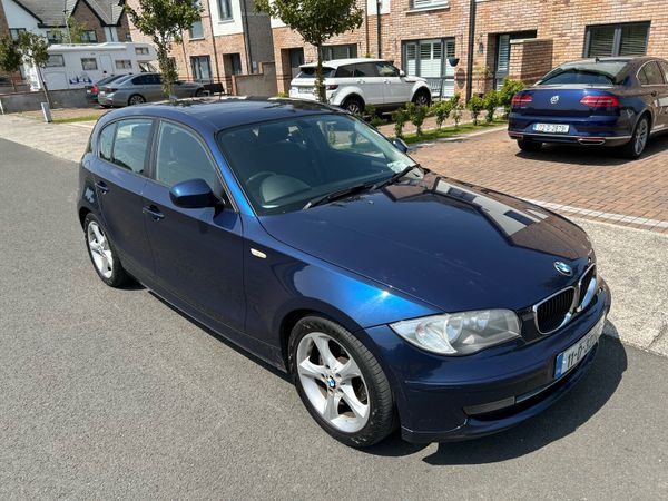 BMW 1-Series Estate/Jeep, Diesel, 2011, Blue