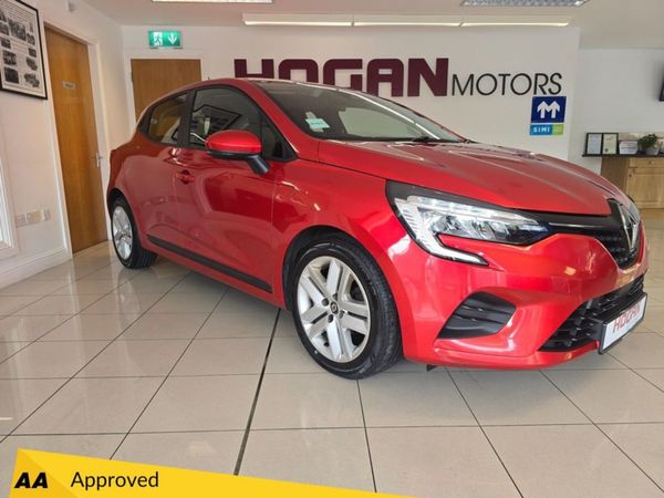 Renault Clio Hatchback, Petrol, 2022, Red