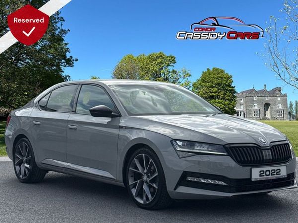 Skoda Superb Hatchback, Diesel, 2022, Grey