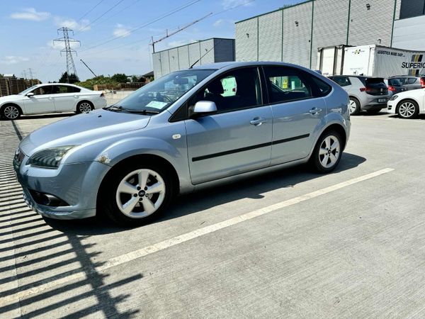 Ford Focus Hatchback, Petrol, 2007, Blue