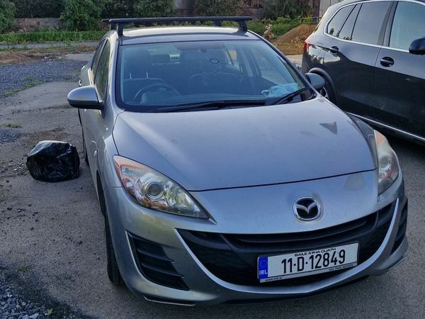 Mazda Mazda3 Saloon, Diesel, 2011, Grey