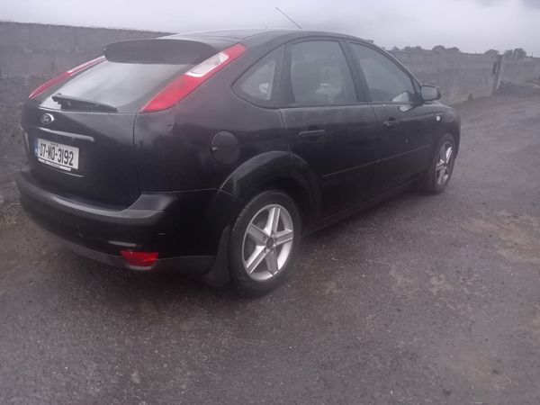 Ford Focus Hatchback, Petrol, 2007, Black