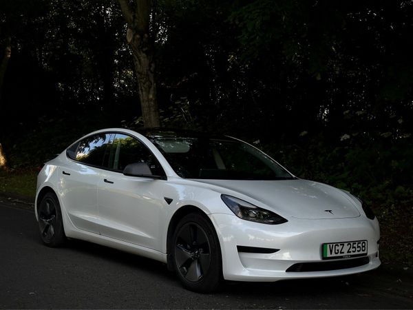 Tesla Model 3 Saloon, Electric, 2021, White