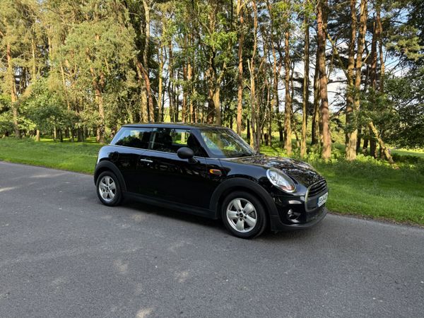 Mini One Hatchback, Petrol, 2015, Black