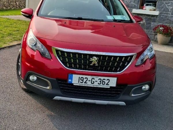 Peugeot 2008 Estate, Petrol, 2019, Red