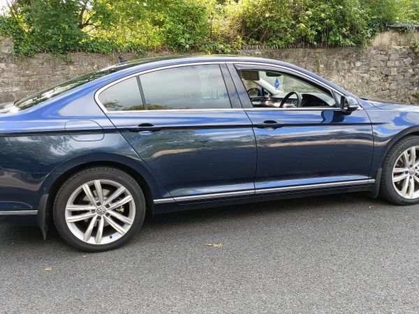 Volkswagen Passat Saloon, Diesel, 2016, Blue