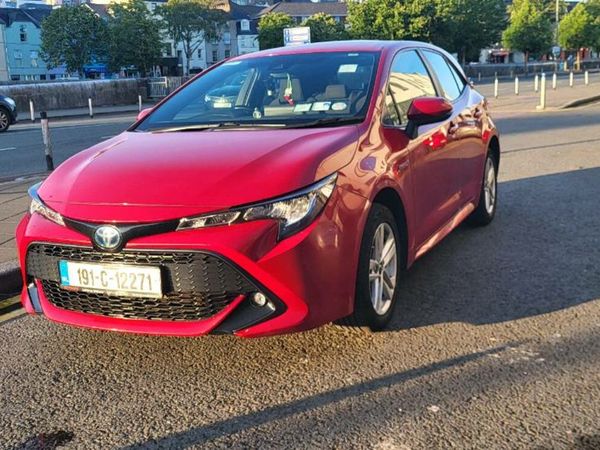 Toyota Corolla Hatchback, Petrol Hybrid, 2019, Red