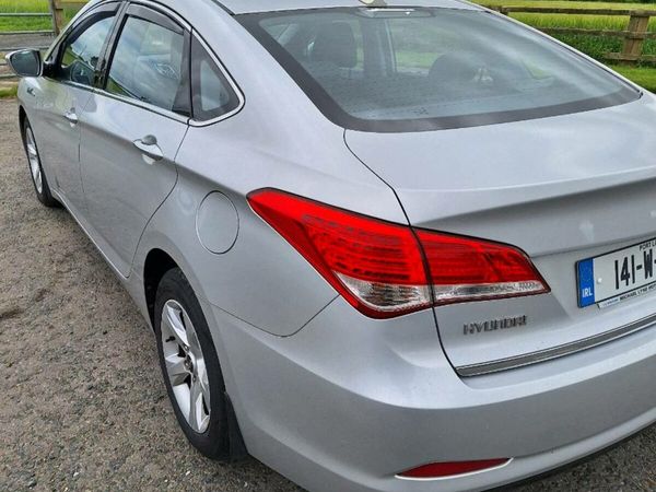 Hyundai i40 Saloon, Diesel, 2014, Silver