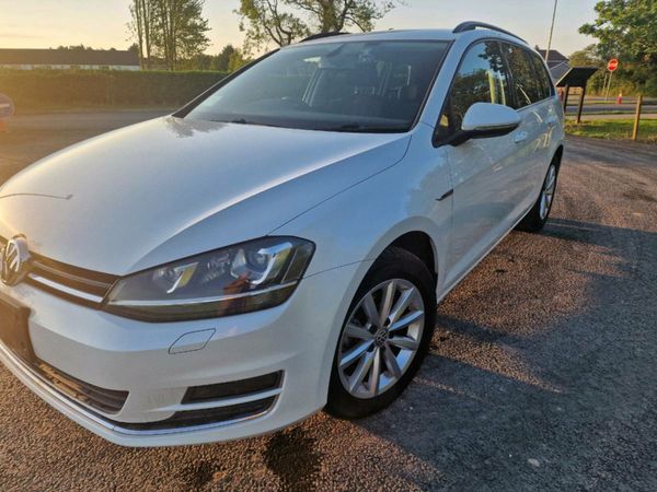 Volkswagen Golf Estate, Petrol, 2015, White