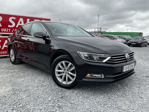 Volkswagen Passat Saloon, Diesel, 2017, Black