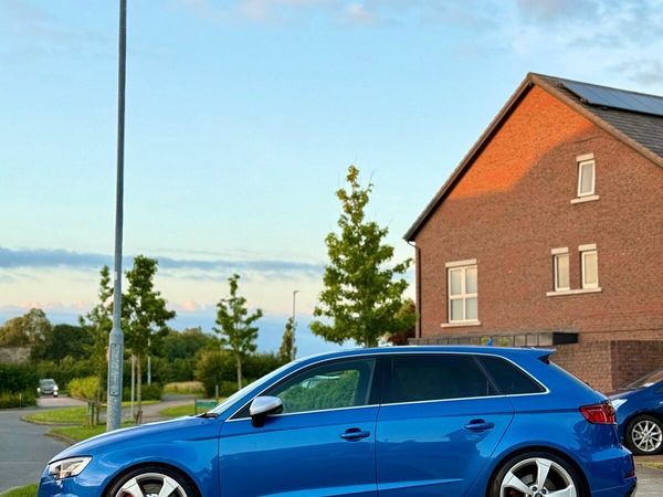 Audi RS3 Hatchback, Petrol, 2017, Blue