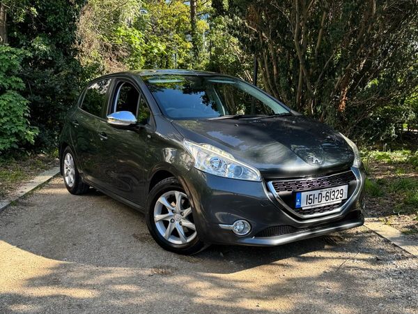 Peugeot 208 Hatchback, Petrol, 2015, Grey