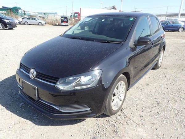 Volkswagen Polo Hatchback, Petrol, 2016, Black