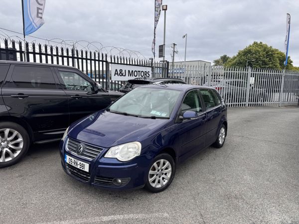 Volkswagen Polo Hatchback, Diesel, 2009, Blue