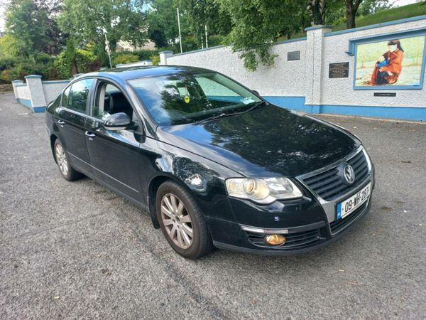 Volkswagen Passat Saloon, Diesel, 2009, Black