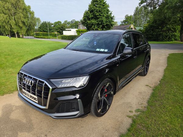 Audi Q7 SUV, Petrol, 2020, Black