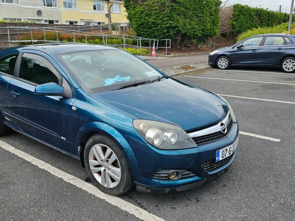 Opel Astra Hatchback, Petrol, 2007, Green