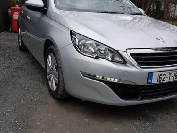 Peugeot 308 Hatchback, Diesel, 2016, Silver