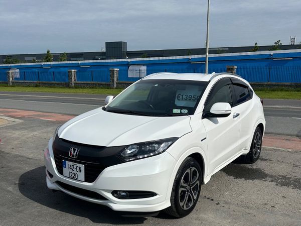 Honda Vezel SUV, Petrol Hybrid, 2014, White