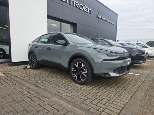 Citroen C4 Hatchback, Hybrid, 2025, Green
