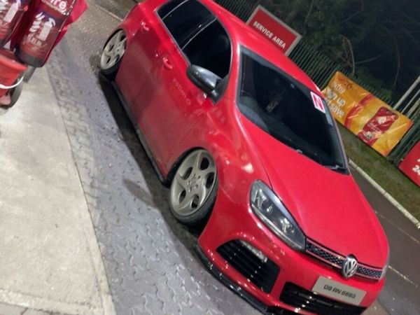 Volkswagen Golf Plus MPV, Diesel, 2009, Red