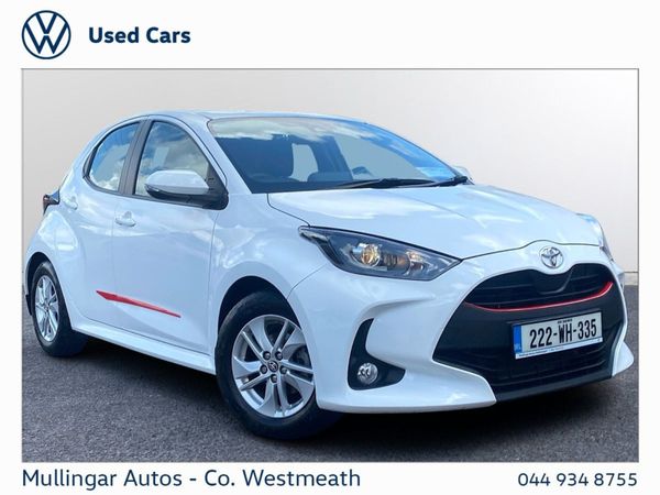 Toyota Yaris Hatchback, Petrol, 2022, White
