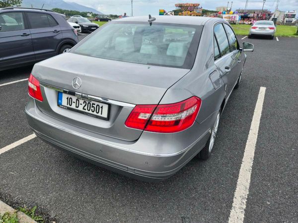 Mercedes-Benz E-Class Saloon, Diesel, 2010, Silver