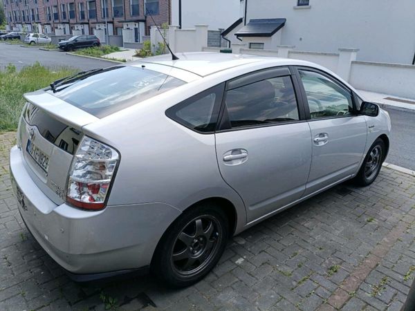 Toyota Prius Hatchback, Petrol Hybrid, 2006, Silver