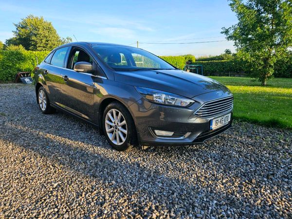 Ford Focus Saloon, Diesel, 2016, Grey