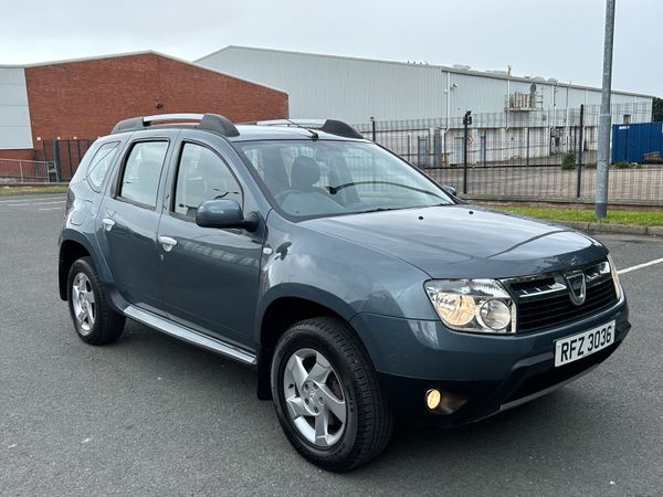 Dacia Duster SUV, Diesel, 2013, Grey