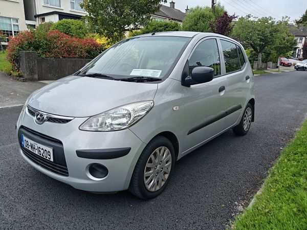 Hyundai i10 Hatchback, Petrol, 2008, Silver