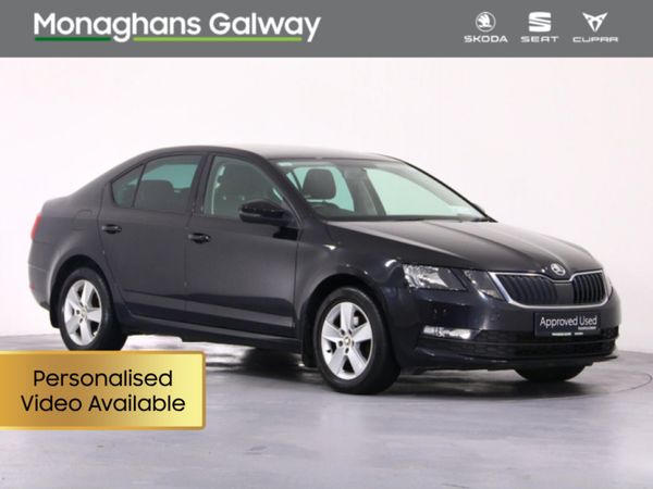 Skoda Octavia Hatchback, Petrol, 2017, Black