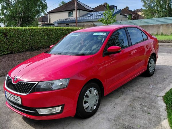 Skoda Rapid Saloon, Petrol, 2016, Red