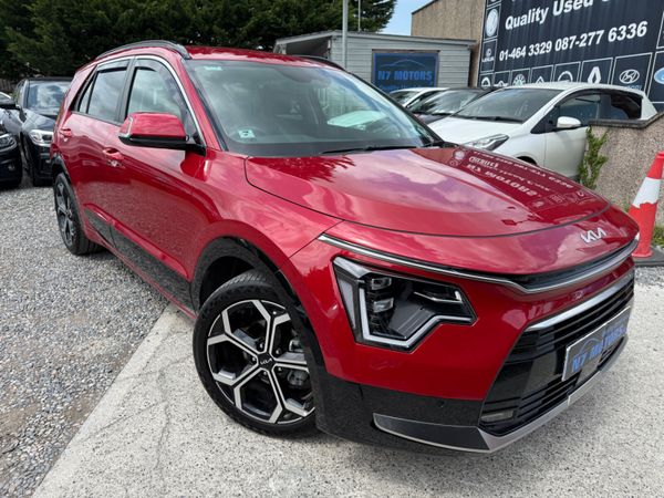 Kia Niro SUV, Petrol Hybrid, 2023, Red