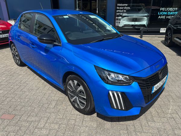 Peugeot 208 Hatchback, Petrol, 2024, Blue