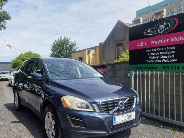 Volvo XC60 SUV, Diesel, 2011, Blue