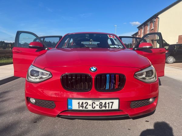 BMW 1-Series Hatchback, Petrol, 2014, Red