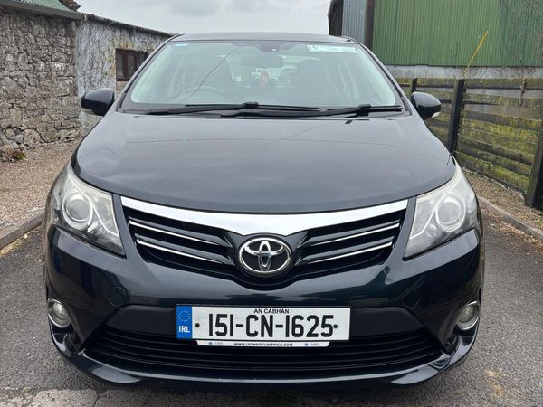 Toyota Avensis Saloon, Diesel, 2015, Grey