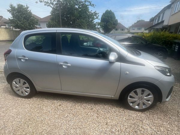 Peugeot 108 Hatchback, Petrol, 2015, Silver