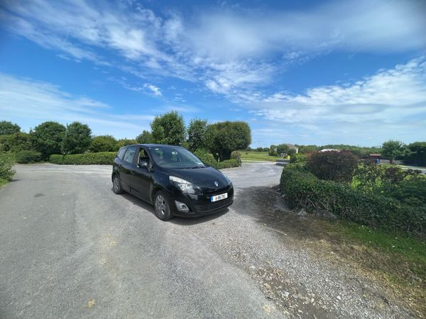 Renault Grand Scenic MPV, Diesel, 2011, Black