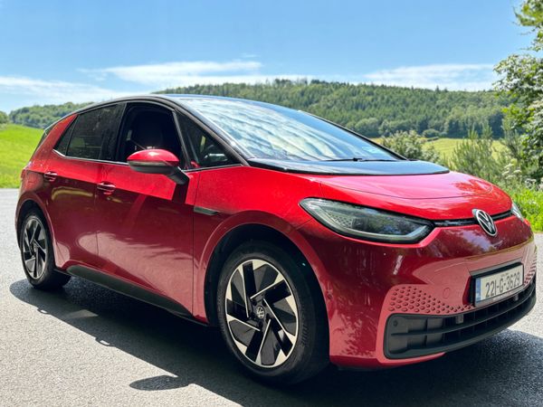 Volkswagen ID.3 MPV, Electric, 2022, Red
