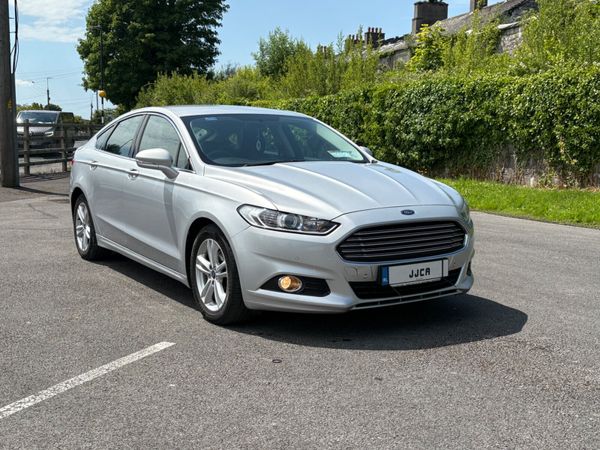 Ford Mondeo Hatchback, Diesel, 2017, Grey