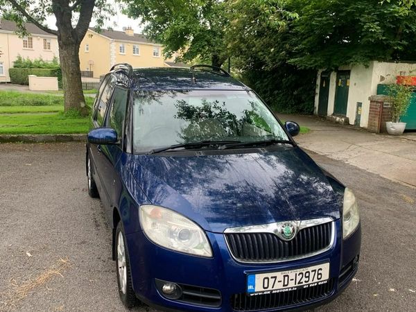 Skoda Roomster MPV, Petrol, 2007, Blue