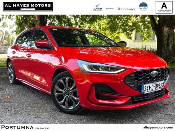 Ford Focus Hatchback, Diesel, 2024, Red