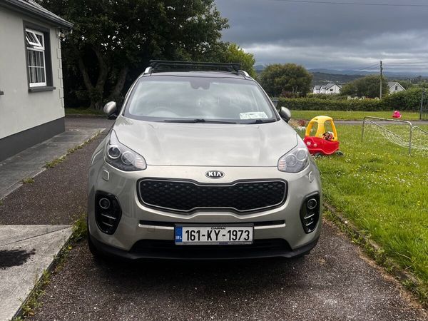 Kia Sportage SUV, Diesel, 2016, Silver