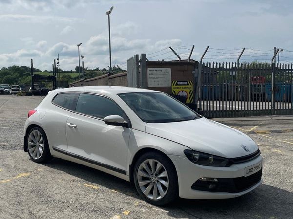 Volkswagen Scirocco Coupe, Diesel, 2014, White