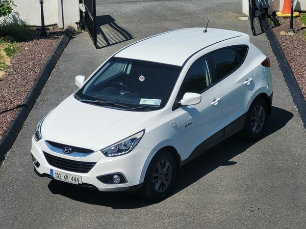 Hyundai ix35 SUV, Diesel, 2015, White