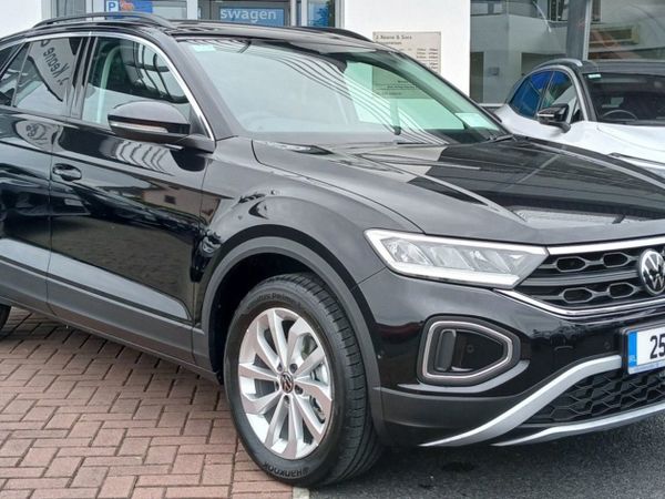Volkswagen T-Roc SUV, Diesel, 2025, Black