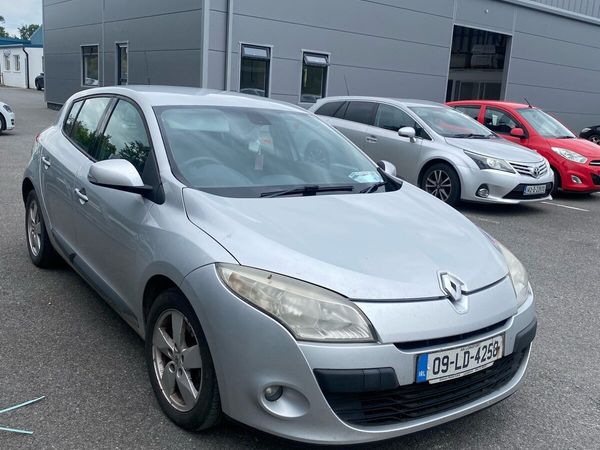 Renault Megane Hatchback, Diesel, 2009, Silver